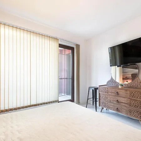 Sea Garden Luxury Apartment Warna