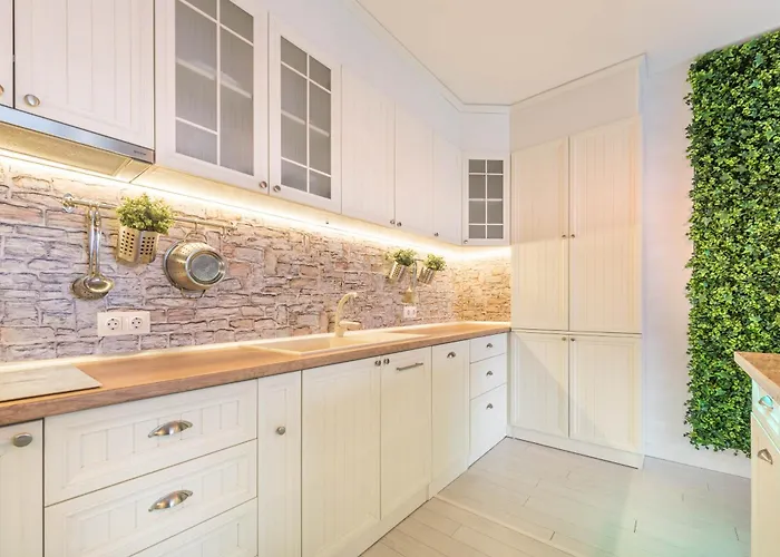 Apartment Sea Garden Luxury